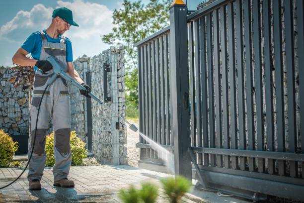 Best Restaurant Pressure Washing  in Garden Acres, CA